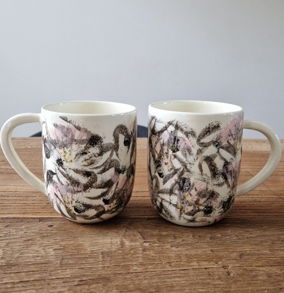 Mugs “Flowers” Noir et rose
